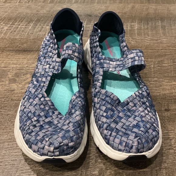 NWOT sketchers Woven Mary Janes Memory foam sneakers Slip on Shoe, Blue Sz 7.5 - Picture 4 of 9